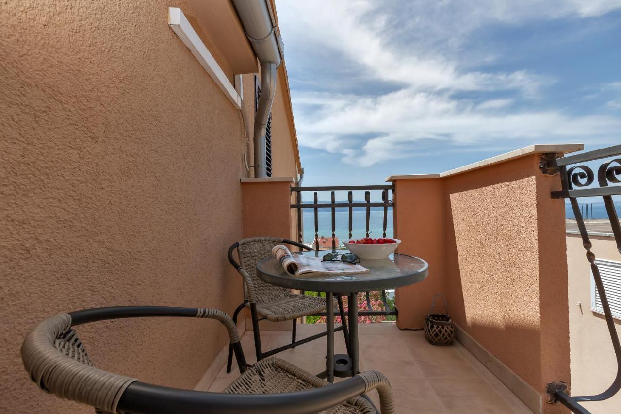 Guest House Lazeta Duce Exterior photo